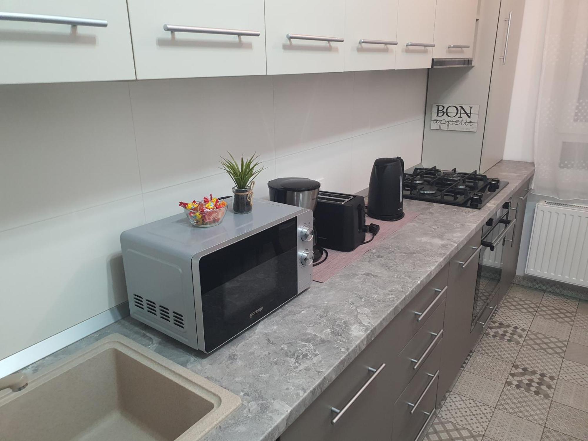 One Apartment Брашов Екстер'єр фото